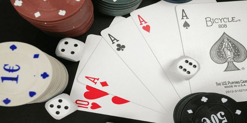 Tứ quý là bộ đặc biệt trong Poker